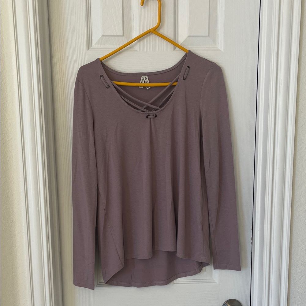 Mudd Long Sleeve Top in Mauve with Crisscross Detail